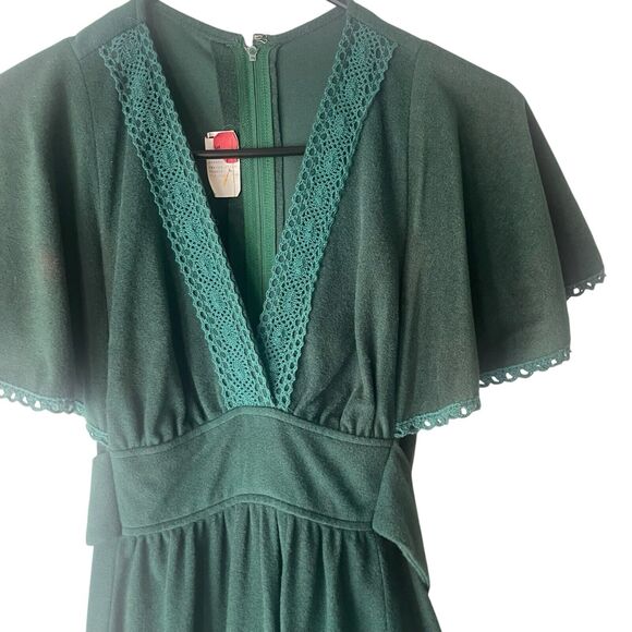 Vintage 1960s-70s Green Women's Size 7 V Neck Babydoll Tie Maxi Dress - Picture 2 of 8